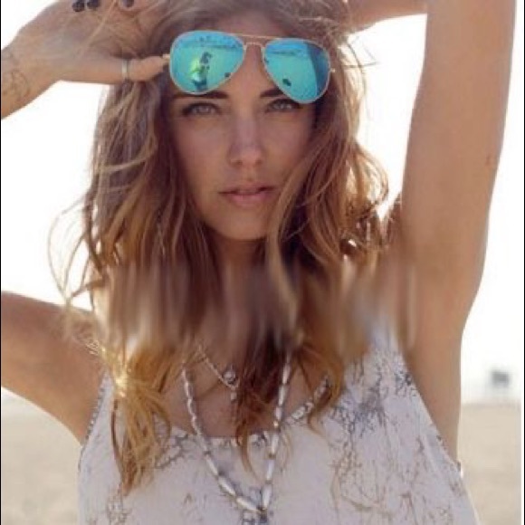 Blue Green Mirrored Gold Frame Classic Aviators - Picture 2 of 4